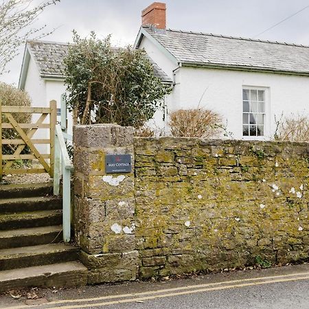 May Tree Cottage Manorbier 5 Mins From The Beach Sleeps 4 Bagian luar foto