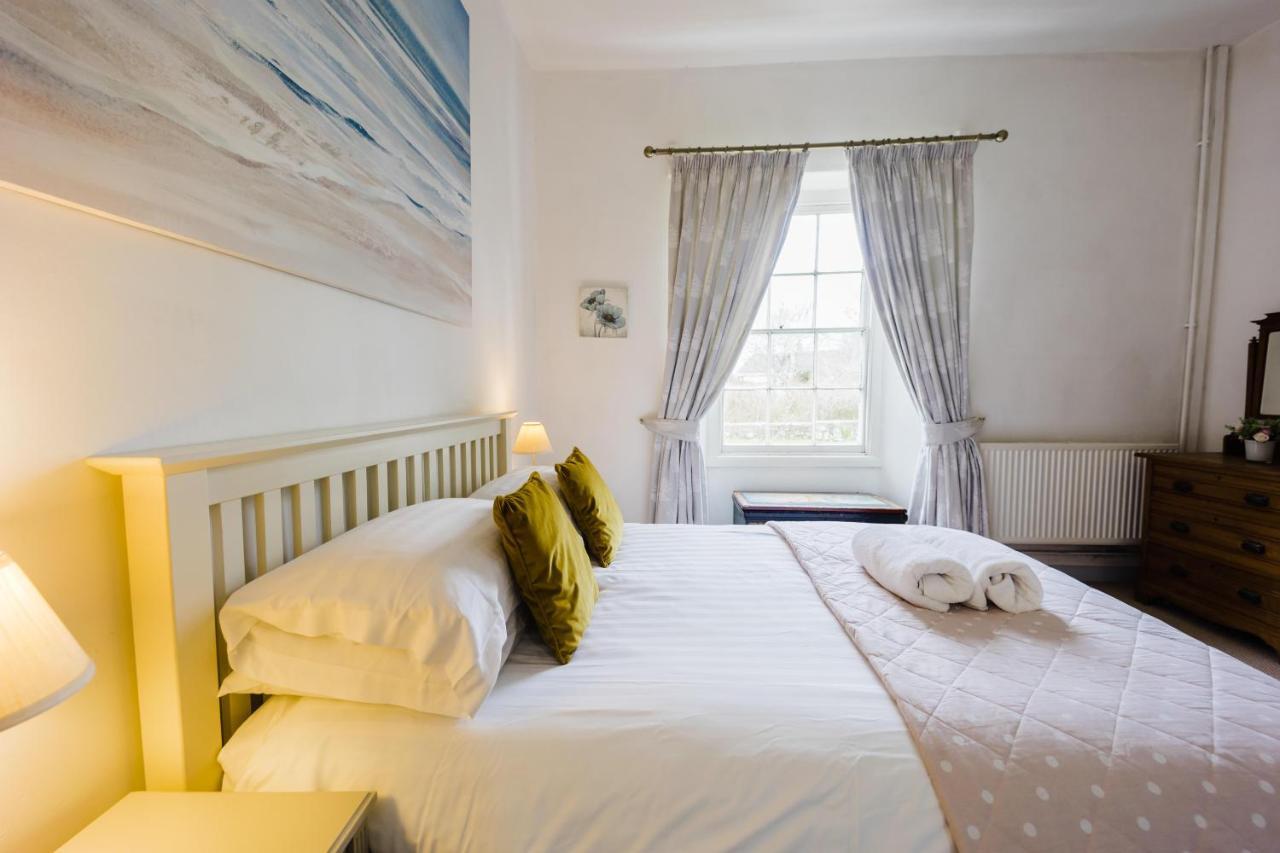 May Tree Cottage Manorbier 5 Mins From The Beach Sleeps 4 Bagian luar foto