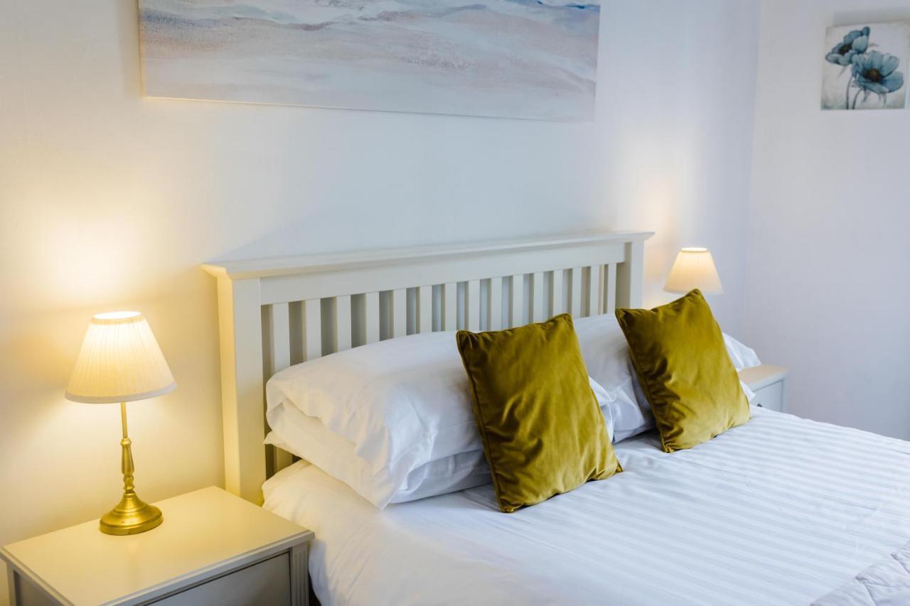 May Tree Cottage Manorbier 5 Mins From The Beach Sleeps 4 Bagian luar foto